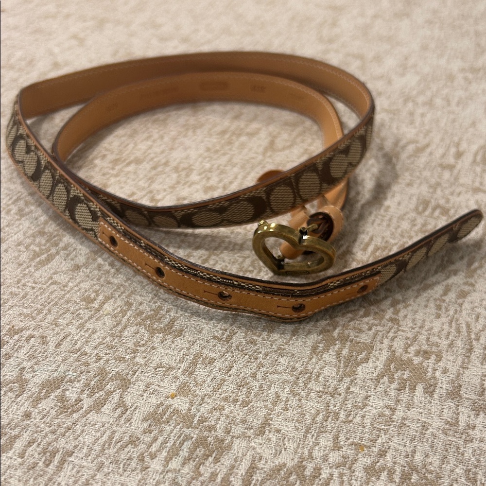 Coach Signature Brown and Tan Belt with Heart Buckle - Picture 5 of 6